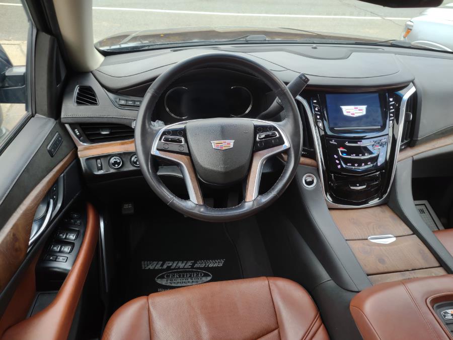 2019 Cadillac Escalade ESV 4WD 4dr Luxury, available for sale in Wantagh, New York | Alpine Motors Inc. Wantagh, New York 2019 Cadillac Escalade ESV 4WD 4dr Luxury, available for sale in Wantagh, New York | Alpine Motors Inc. Wantagh, New York