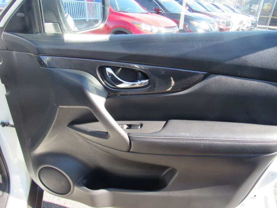 2020 Nissan Rogue AWD SV, available for sale in Irvington, New Jersey | NJ Used Cars Center. Irvington, New Jersey 2020 Nissan Rogue AWD SV, available for sale in Irvington, New Jersey | NJ Used Cars Center. Irvington, New Jersey