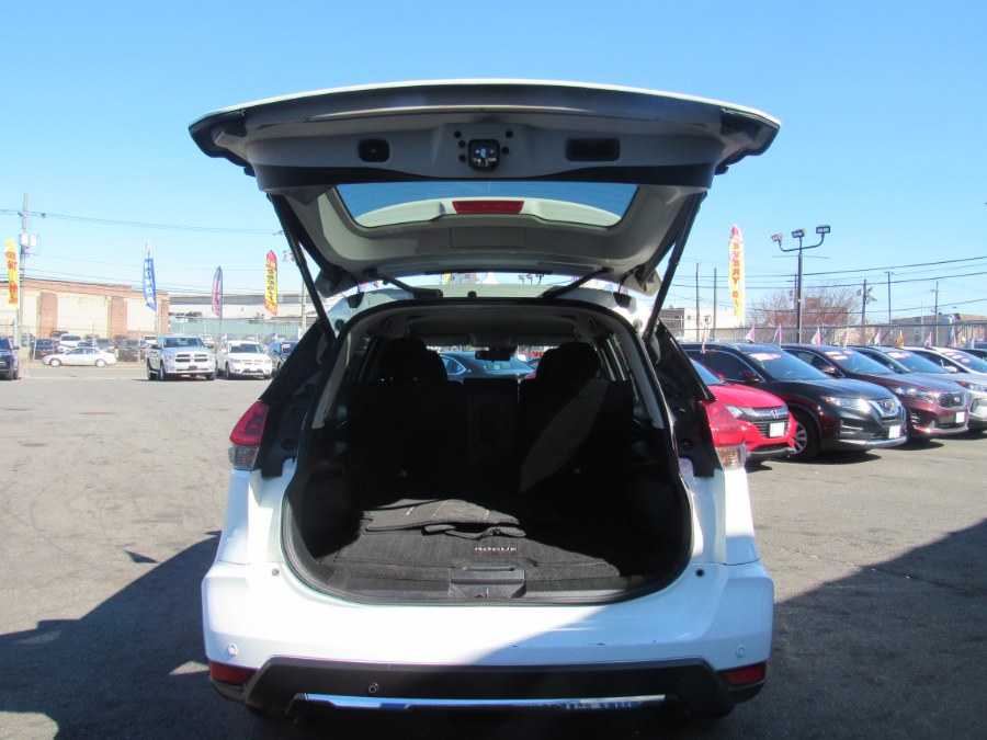 2020 Nissan Rogue AWD SV, available for sale in Irvington, New Jersey | NJ Used Cars Center. Irvington, New Jersey 2020 Nissan Rogue AWD SV, available for sale in Irvington, New Jersey | NJ Used Cars Center. Irvington, New Jersey