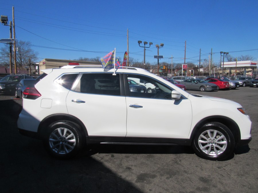 2020 Nissan Rogue AWD SV, available for sale in Irvington, New Jersey | NJ Used Cars Center. Irvington, New Jersey 2020 Nissan Rogue AWD SV, available for sale in Irvington, New Jersey | NJ Used Cars Center. Irvington, New Jersey