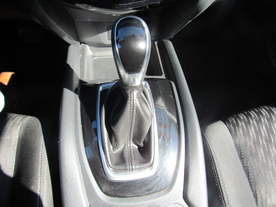 2020 Nissan Rogue AWD SV, available for sale in Irvington, New Jersey | NJ Used Cars Center. Irvington, New Jersey 2020 Nissan Rogue AWD SV, available for sale in Irvington, New Jersey | NJ Used Cars Center. Irvington, New Jersey