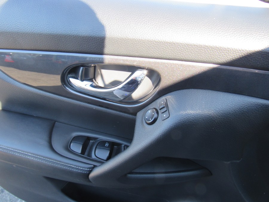 2020 Nissan Rogue AWD SV, available for sale in Irvington, New Jersey | NJ Used Cars Center. Irvington, New Jersey 2020 Nissan Rogue AWD SV, available for sale in Irvington, New Jersey | NJ Used Cars Center. Irvington, New Jersey