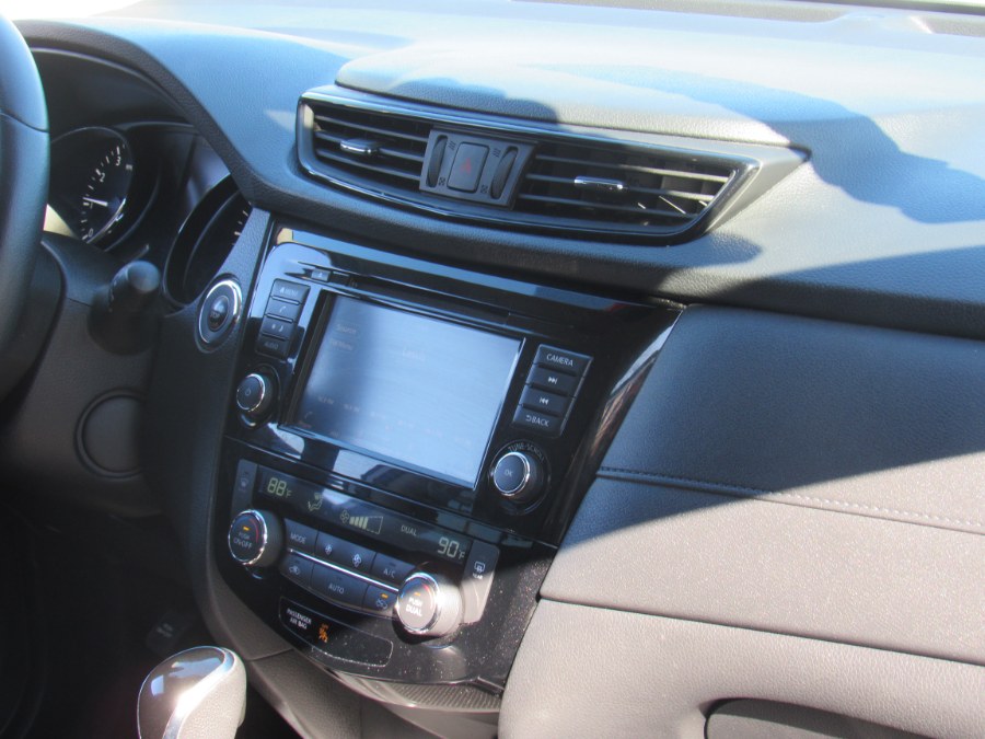 2020 Nissan Rogue AWD SV, available for sale in Irvington, New Jersey | NJ Used Cars Center. Irvington, New Jersey 2020 Nissan Rogue AWD SV, available for sale in Irvington, New Jersey | NJ Used Cars Center. Irvington, New Jersey