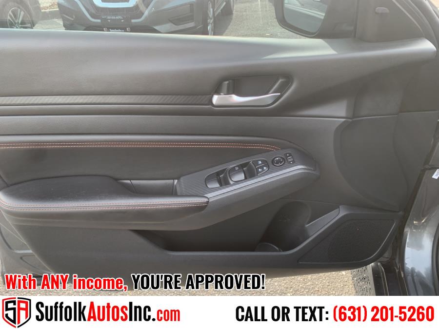 Used Nissan Altima 2.5 SR Sedan 2020 | Suffolk Autos Inc. Medford, New York Used Nissan Altima 2.5 SR Sedan 2020 | Suffolk Autos Inc. Medford, New York