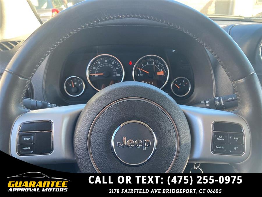 Used Jeep Compass Latitude 4x4 4dr SUV 2016 | Guarantee Approval Motors. Bridgeport, Connecticut Used Jeep Compass Latitude 4x4 4dr SUV 2016 | Guarantee Approval Motors. Bridgeport, Connecticut