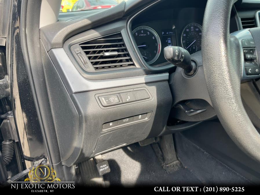 2018 Hyundai Sonata SE 2.4L SULEV, available for sale in Elizabeth, New Jersey | NJ Exotic Motors. Elizabeth, New Jersey 2018 Hyundai Sonata SE 2.4L SULEV, available for sale in Elizabeth, New Jersey | NJ Exotic Motors. Elizabeth, New Jersey
