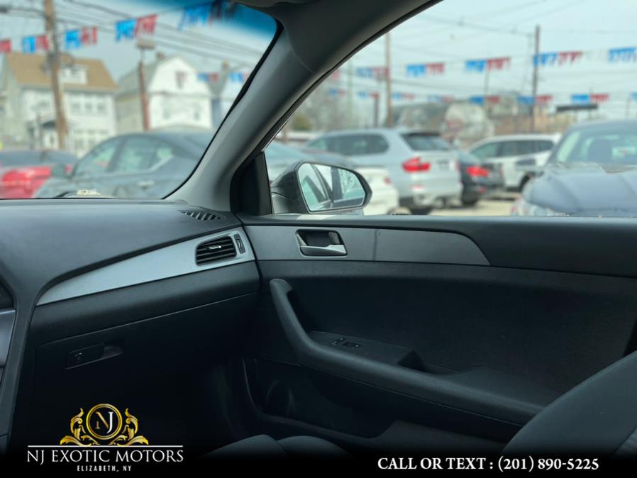 2018 Hyundai Sonata SE 2.4L SULEV, available for sale in Elizabeth, New Jersey | NJ Exotic Motors. Elizabeth, New Jersey 2018 Hyundai Sonata SE 2.4L SULEV, available for sale in Elizabeth, New Jersey | NJ Exotic Motors. Elizabeth, New Jersey