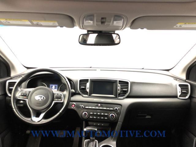 2017 Kia Sportage EX AWD, available for sale in Naugatuck, Connecticut | J&M Automotive Sls&Svc LLC. Naugatuck, Connecticut 2017 Kia Sportage EX AWD, available for sale in Naugatuck, Connecticut | J&M Automotive Sls&Svc LLC. Naugatuck, Connecticut