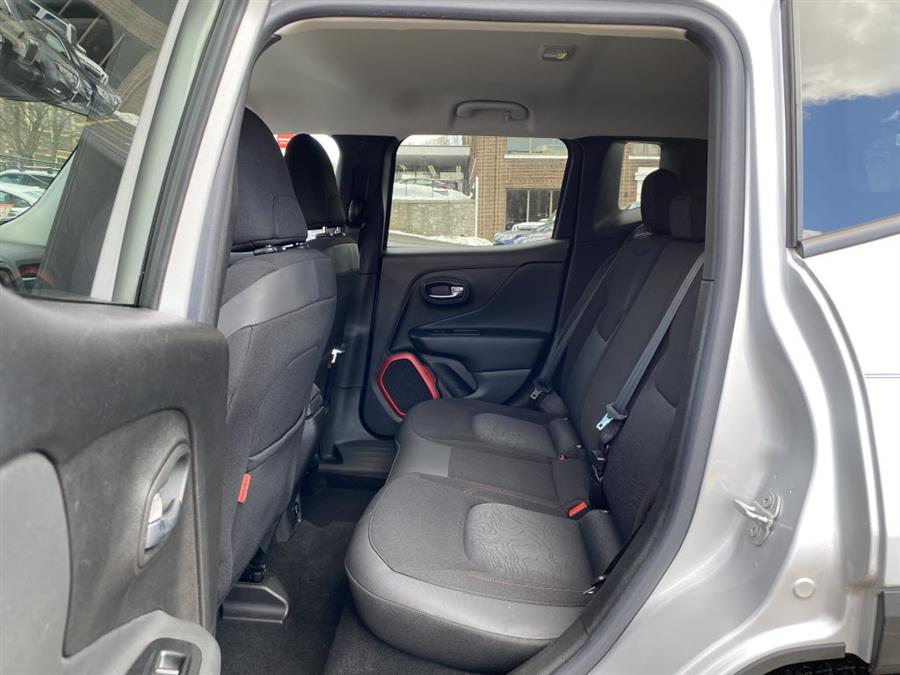 Used Jeep Renegade Trailhawk 2016 | Autouse. Andover, Massachusetts Used Jeep Renegade Trailhawk 2016 | Autouse. Andover, Massachusetts