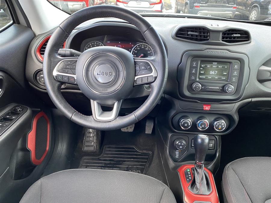 Used Jeep Renegade Trailhawk 2016 | Autouse. Andover, Massachusetts Used Jeep Renegade Trailhawk 2016 | Autouse. Andover, Massachusetts