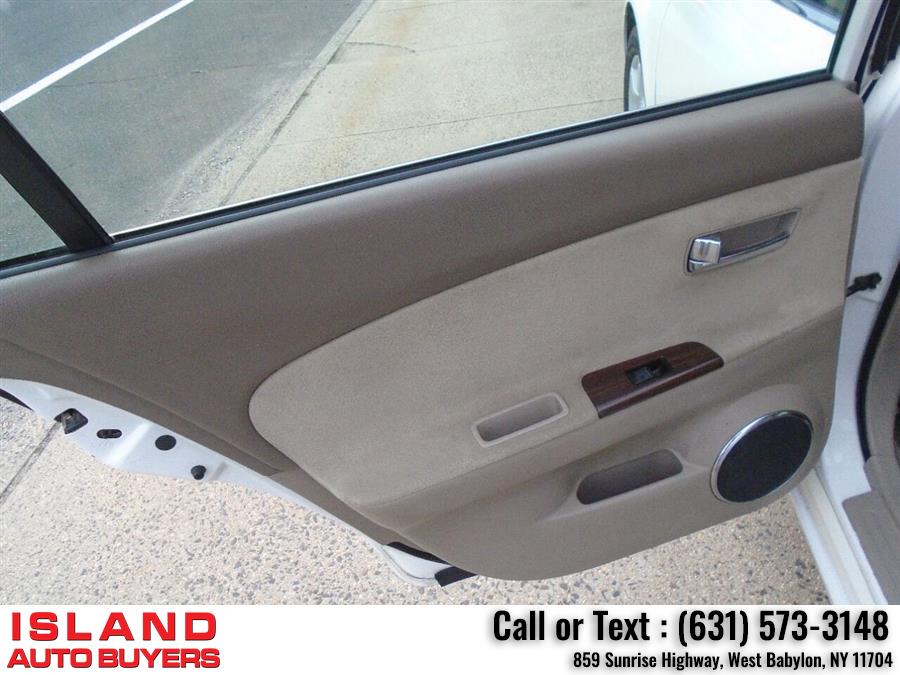 Used Nissan Altima 2.5 SL 4dr Sedan 2006 | Island Auto Buyers. West Babylon, New York Used Nissan Altima 2.5 SL 4dr Sedan 2006 | Island Auto Buyers. West Babylon, New York