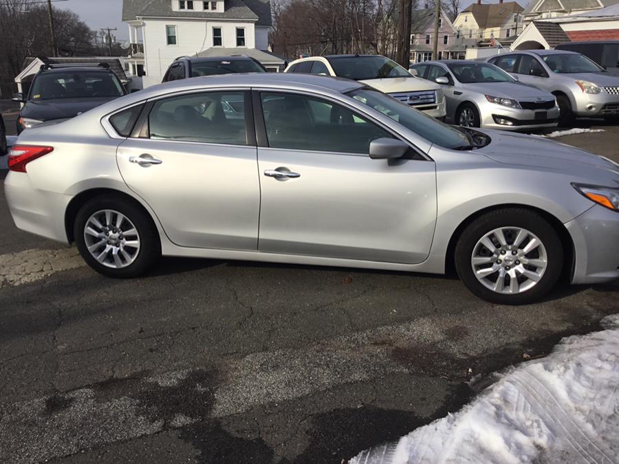Used Nissan Altima 4dr Sdn I4 2.5 SV 2016 | Liberty Motors. Manchester, Connecticut Used Nissan Altima 4dr Sdn I4 2.5 SV 2016 | Liberty Motors. Manchester, Connecticut
