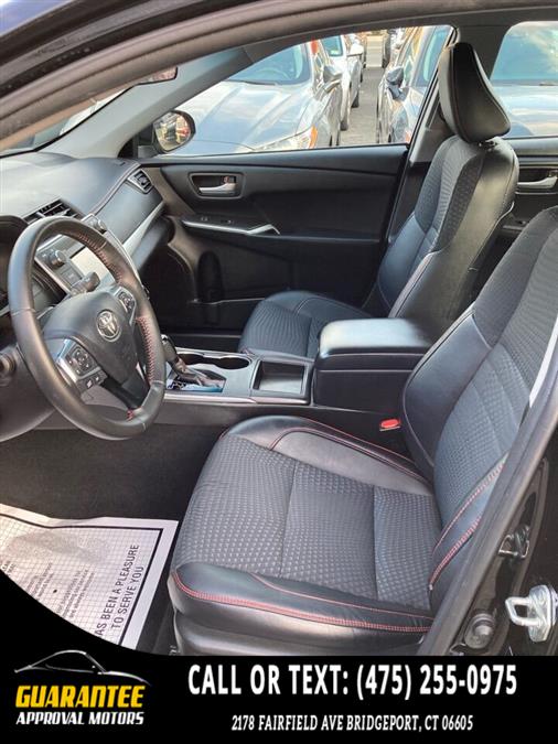 Used Toyota Camry SE 4dr Sedan 2015 | Guarantee Approval Motors. Bridgeport, Connecticut Used Toyota Camry SE 4dr Sedan 2015 | Guarantee Approval Motors. Bridgeport, Connecticut