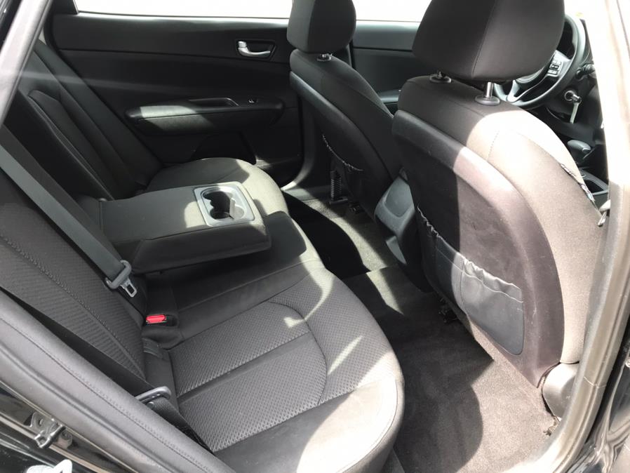 Used Kia Optima 4dr Sdn LX 2016 | Good Guys Auto House. Southington, Connecticut Used Kia Optima 4dr Sdn LX 2016 | Good Guys Auto House. Southington, Connecticut