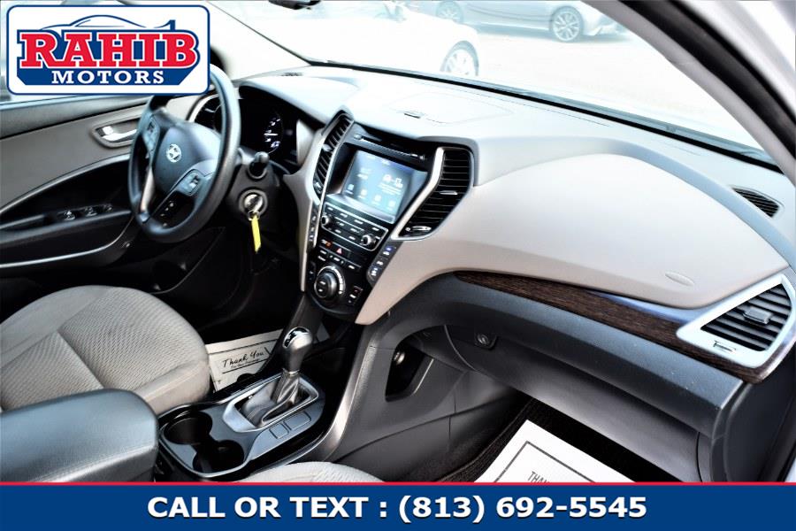 2017 Hyundai Santa Fe SE 3.3L Auto, available for sale in Winter Park, Florida | Rahib Motors. Winter Park, Florida 2017 Hyundai Santa Fe SE 3.3L Auto, available for sale in Winter Park, Florida | Rahib Motors. Winter Park, Florida