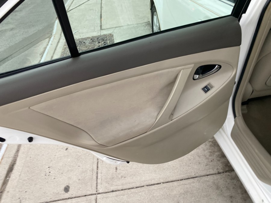 2011 Toyota Camry 4dr Sdn I4 Auto LE (Natl), available for sale in Middle Village, New York | Middle Village Motors . Middle Village, New York 2011 Toyota Camry 4dr Sdn I4 Auto LE (Natl), available for sale in Middle Village, New York | Middle Village Motors . Middle Village, New York
