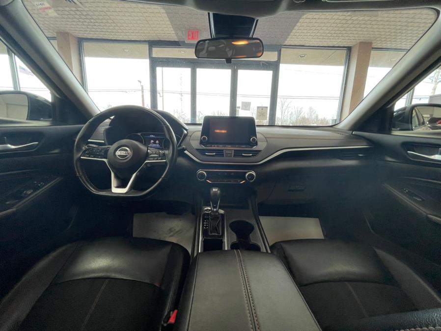 2020 Nissan Altima 2.5 SR Sedan, available for sale in Massapequa Park, New York | Power Motors East. Massapequa Park, New York 2020 Nissan Altima 2.5 SR Sedan, available for sale in Massapequa Park, New York | Power Motors East. Massapequa Park, New York