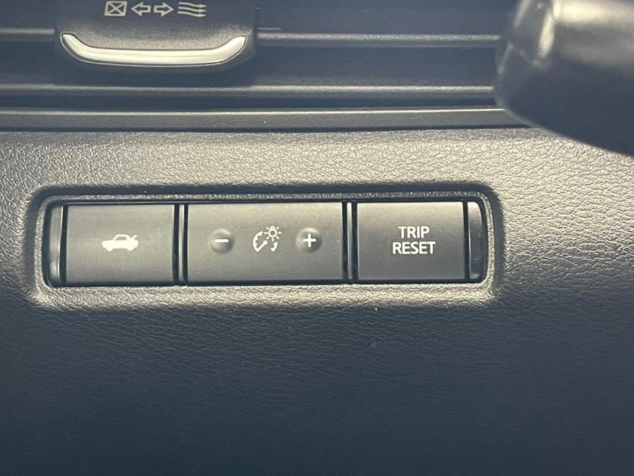 2020 Nissan Altima 2.5 SR Sedan, available for sale in Massapequa Park, New York | Power Motors East. Massapequa Park, New York 2020 Nissan Altima 2.5 SR Sedan, available for sale in Massapequa Park, New York | Power Motors East. Massapequa Park, New York