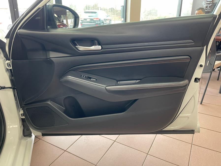 2020 Nissan Altima 2.5 SR Sedan, available for sale in Massapequa Park, New York | Power Motors East. Massapequa Park, New York 2020 Nissan Altima 2.5 SR Sedan, available for sale in Massapequa Park, New York | Power Motors East. Massapequa Park, New York
