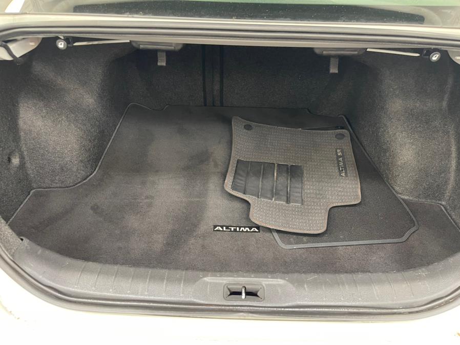 2020 Nissan Altima 2.5 SR Sedan, available for sale in Massapequa Park, New York | Power Motors East. Massapequa Park, New York 2020 Nissan Altima 2.5 SR Sedan, available for sale in Massapequa Park, New York | Power Motors East. Massapequa Park, New York