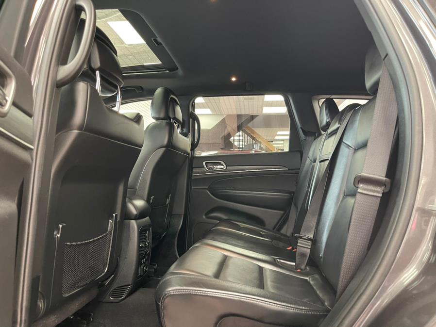 Used Jeep Grand Cherokee Limited 4x4 2019 | Power Motors East. Massapequa Park, New York Used Jeep Grand Cherokee Limited 4x4 2019 | Power Motors East. Massapequa Park, New York