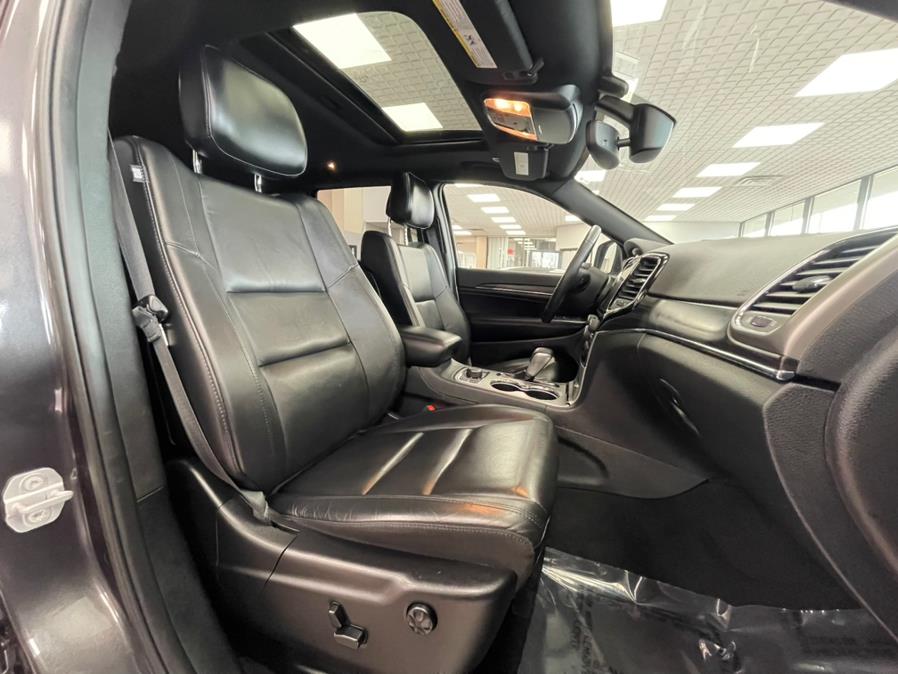Used Jeep Grand Cherokee Limited 4x4 2019 | Power Motors East. Massapequa Park, New York Used Jeep Grand Cherokee Limited 4x4 2019 | Power Motors East. Massapequa Park, New York