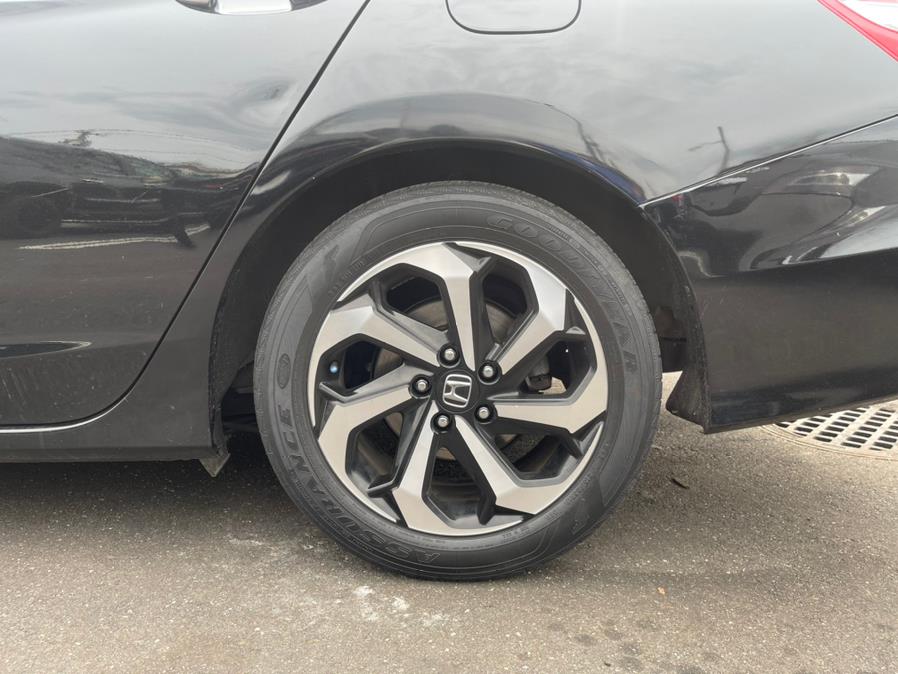 Used Honda Accord EX-L. CLEAN CARFAX! 2017 | Sunrise of Elmont. Elmont, New York Used Honda Accord EX-L. CLEAN CARFAX! 2017 | Sunrise of Elmont. Elmont, New York