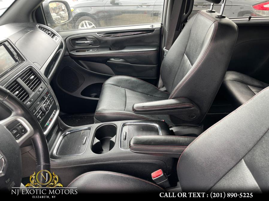 2018 Dodge Grand Caravan GT Wagon, available for sale in Elizabeth, New Jersey | NJ Exotic Motors. Elizabeth, New Jersey 2018 Dodge Grand Caravan GT Wagon, available for sale in Elizabeth, New Jersey | NJ Exotic Motors. Elizabeth, New Jersey