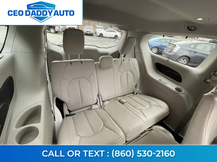 Used Chrysler Pacifica Touring-L Plus FWD 2017 | CEO DADDY AUTO. Online only, Connecticut Used Chrysler Pacifica Touring-L Plus FWD 2017 | CEO DADDY AUTO. Online only, Connecticut