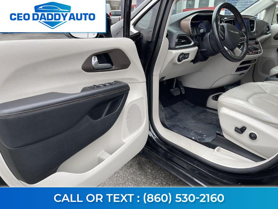 Used Chrysler Pacifica Touring-L Plus FWD 2017 | CEO DADDY AUTO. Online only, Connecticut Used Chrysler Pacifica Touring-L Plus FWD 2017 | CEO DADDY AUTO. Online only, Connecticut