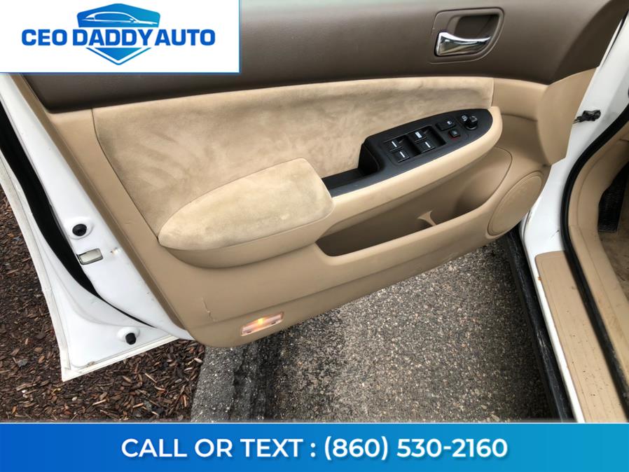 2005 Honda Accord Sdn LX AT, available for sale in Online only, Connecticut | CEO DADDY AUTO. Online only, Connecticut 2005 Honda Accord Sdn LX AT, available for sale in Online only, Connecticut | CEO DADDY AUTO. Online only, Connecticut