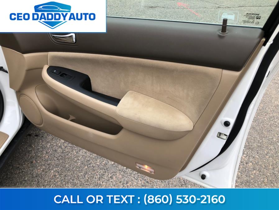 2005 Honda Accord Sdn LX AT, available for sale in Online only, Connecticut | CEO DADDY AUTO. Online only, Connecticut 2005 Honda Accord Sdn LX AT, available for sale in Online only, Connecticut | CEO DADDY AUTO. Online only, Connecticut