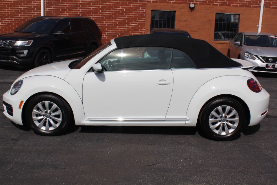 2018 Volkswagen Beetle Convertible SE Auto, available for sale in Deer Park, New York | Car Tec Enterprise Leasing & Sales LLC. Deer Park, New York 2018 Volkswagen Beetle Convertible SE Auto, available for sale in Deer Park, New York | Car Tec Enterprise Leasing & Sales LLC. Deer Park, New York