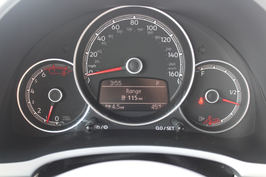 2018 Volkswagen Beetle Convertible SE Auto, available for sale in Deer Park, New York | Car Tec Enterprise Leasing & Sales LLC. Deer Park, New York 2018 Volkswagen Beetle Convertible SE Auto, available for sale in Deer Park, New York | Car Tec Enterprise Leasing & Sales LLC. Deer Park, New York