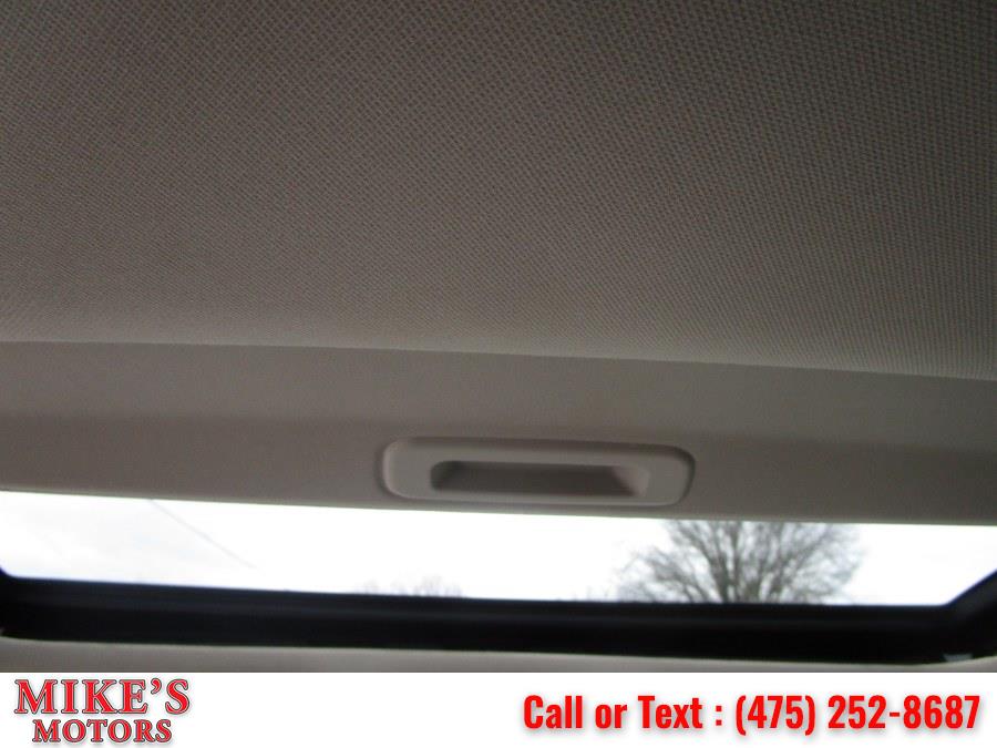 Used Acura TL 4dr Sdn 2WD 2011 | Mike's Motors LLC. Stratford, Connecticut Used Acura TL 4dr Sdn 2WD 2011 | Mike's Motors LLC. Stratford, Connecticut