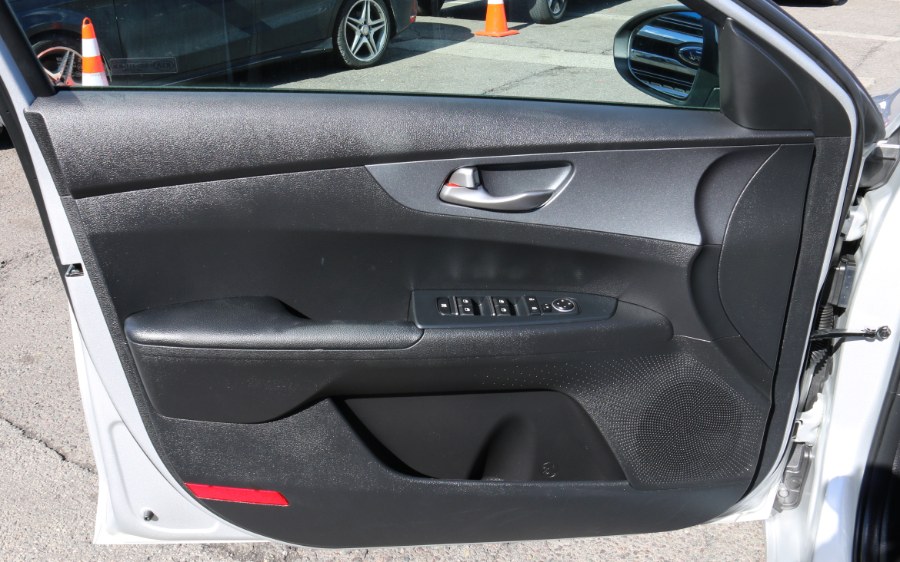 Used Kia Forte LXS IVT 2021 | Inman Motors Sales. Medford, Massachusetts Used Kia Forte LXS IVT 2021 | Inman Motors Sales. Medford, Massachusetts