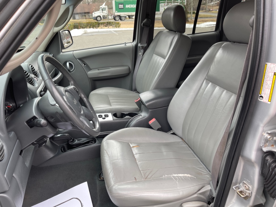 2007 Jeep Liberty 4WD 4dr Limited, available for sale in Plainville, Connecticut | Farmington Auto Park LLC. Plainville, Connecticut 2007 Jeep Liberty 4WD 4dr Limited, available for sale in Plainville, Connecticut | Farmington Auto Park LLC. Plainville, Connecticut