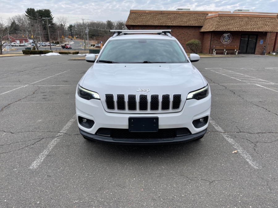2019 Jeep Cherokee Latitude Plus 4x4, available for sale in Plainville, Connecticut | Farmington Auto Park LLC. Plainville, Connecticut 2019 Jeep Cherokee Latitude Plus 4x4, available for sale in Plainville, Connecticut | Farmington Auto Park LLC. Plainville, Connecticut