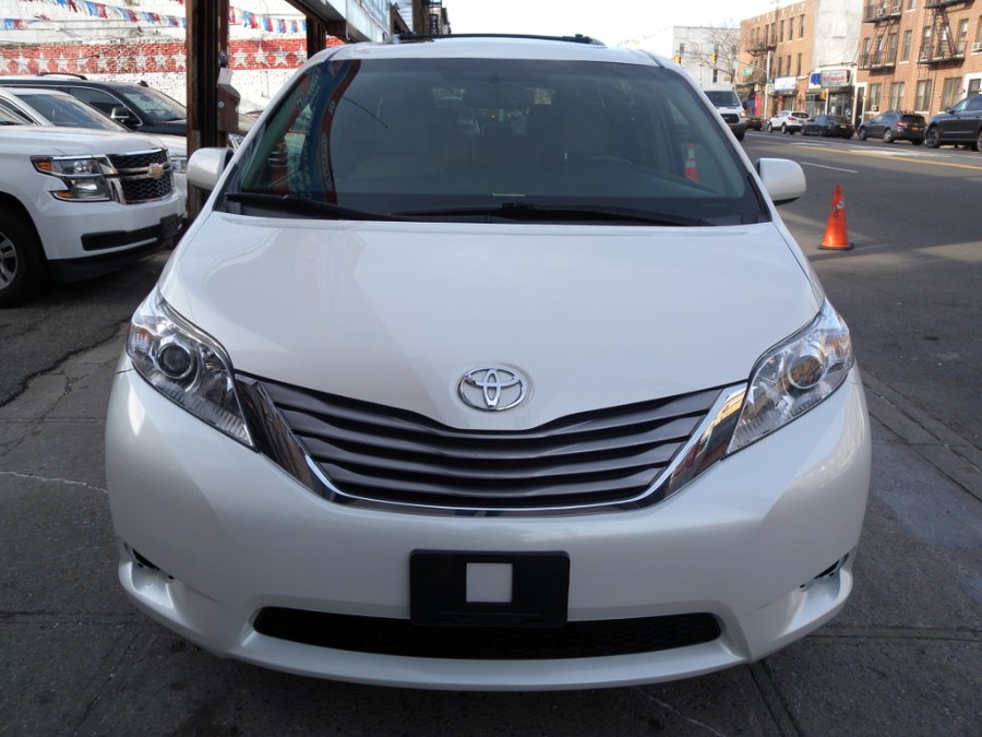 Used Toyota Sienna XLE Premium AWD 7-Passenger (Natl) 2017 | Carsbuck Inc.. Brooklyn, New York Used Toyota Sienna XLE Premium AWD 7-Passenger (Natl) 2017 | Carsbuck Inc.. Brooklyn, New York