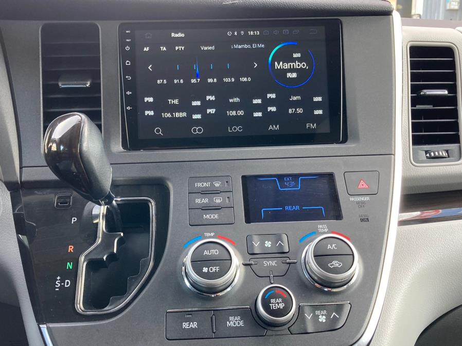 Used Toyota Sienna XLE FWD 8-Passenger (Natl) 2018 | Carsbuck Inc.. Brooklyn, New York Used Toyota Sienna XLE FWD 8-Passenger (Natl) 2018 | Carsbuck Inc.. Brooklyn, New York