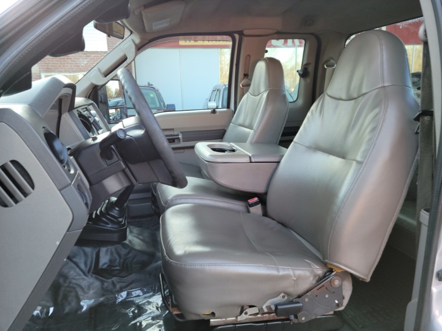 Used Ford Super Duty F-250 SRW XLT~~4WD~~5 Speed Manual~~6.4 Power Stroke Diesel~ 2008 | Toro Auto. East Windsor, Connecticut Used Ford Super Duty F-250 SRW XLT~~4WD~~5 Speed Manual~~6.4 Power Stroke Diesel~ 2008 | Toro Auto. East Windsor, Connecticut