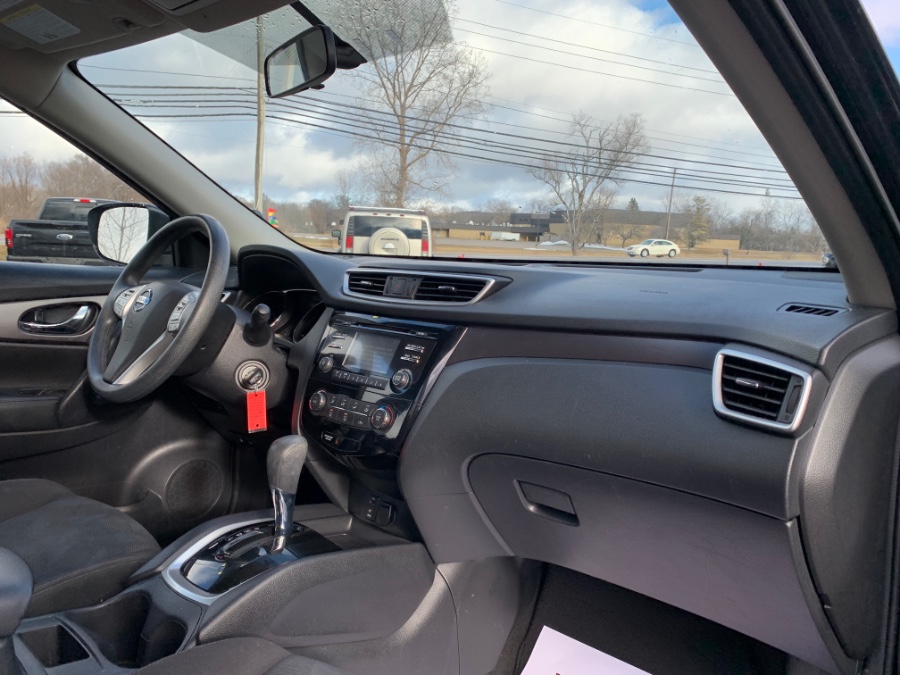 Used Nissan Rogue AWD 4dr S 2016 | Marsh Auto Sales LLC. Ortonville, Michigan Used Nissan Rogue AWD 4dr S 2016 | Marsh Auto Sales LLC. Ortonville, Michigan