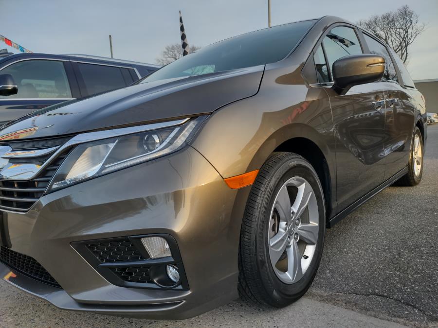 2018 Honda Odyssey EX-L w/Navi/RES Auto, available for sale in Wantagh, New York | Alpine Motors Inc. Wantagh, New York 2018 Honda Odyssey EX-L w/Navi/RES Auto, available for sale in Wantagh, New York | Alpine Motors Inc. Wantagh, New York