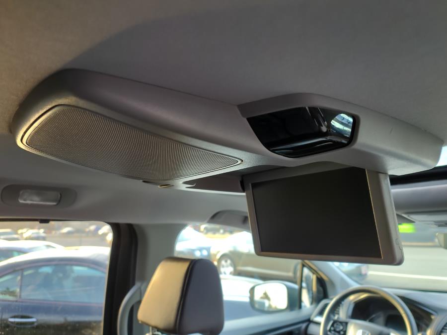 2018 Honda Odyssey EX-L w/Navi/RES Auto, available for sale in Wantagh, New York | Alpine Motors Inc. Wantagh, New York 2018 Honda Odyssey EX-L w/Navi/RES Auto, available for sale in Wantagh, New York | Alpine Motors Inc. Wantagh, New York