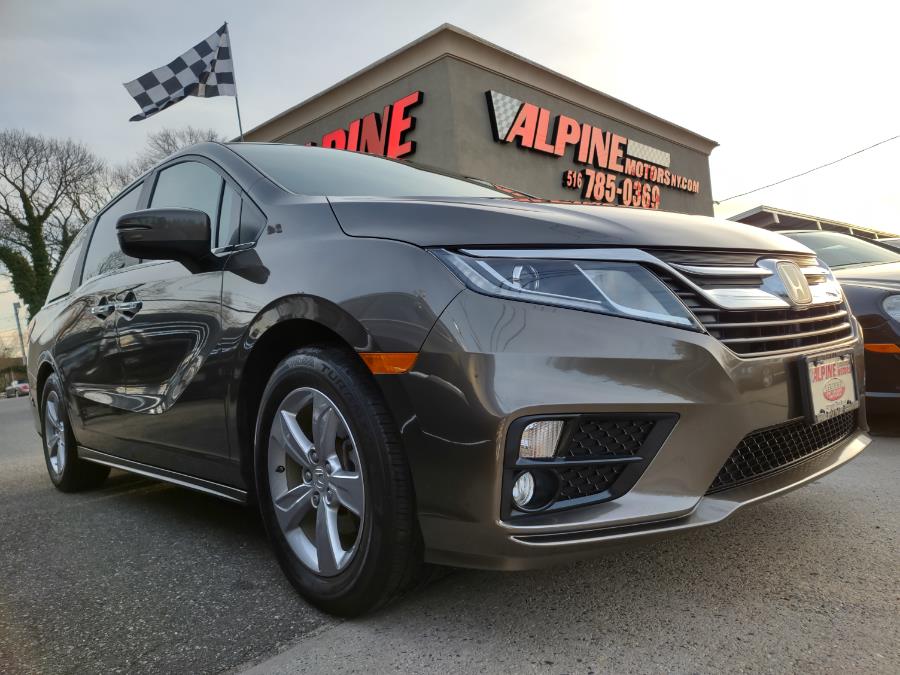 2018 Honda Odyssey EX-L w/Navi/RES Auto, available for sale in Wantagh, New York | Alpine Motors Inc. Wantagh, New York 2018 Honda Odyssey EX-L w/Navi/RES Auto, available for sale in Wantagh, New York | Alpine Motors Inc. Wantagh, New York