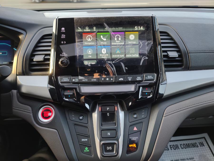 2018 Honda Odyssey EX-L w/Navi/RES Auto, available for sale in Wantagh, New York | Alpine Motors Inc. Wantagh, New York 2018 Honda Odyssey EX-L w/Navi/RES Auto, available for sale in Wantagh, New York | Alpine Motors Inc. Wantagh, New York