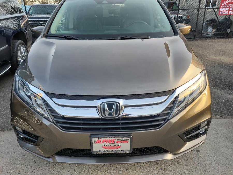 2018 Honda Odyssey EX-L w/Navi/RES Auto, available for sale in Wantagh, New York | Alpine Motors Inc. Wantagh, New York 2018 Honda Odyssey EX-L w/Navi/RES Auto, available for sale in Wantagh, New York | Alpine Motors Inc. Wantagh, New York