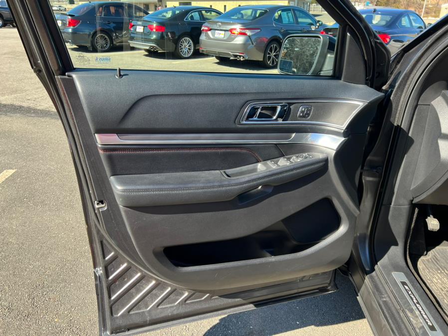 Used Ford Explorer 4WD 4dr Sport 2016 | Tru Auto Mall. Berlin, Connecticut Used Ford Explorer 4WD 4dr Sport 2016 | Tru Auto Mall. Berlin, Connecticut