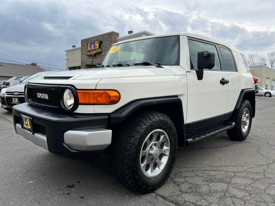 2011 Toyota FJ Cruiser 4WD 4dr Auto (Natl), available for sale in Plantsville, Connecticut | L&S Automotive LLC. Plantsville, Connecticut