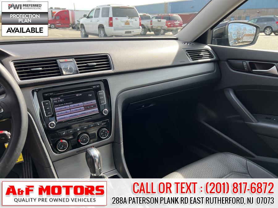 2014 Volkswagen Passat 4dr Sdn 1.8T Auto SE w/Sunroof & Nav, available for sale in East Rutherford, New Jersey | A&F Motors LLC. East Rutherford, New Jersey 2014 Volkswagen Passat 4dr Sdn 1.8T Auto SE w/Sunroof & Nav, available for sale in East Rutherford, New Jersey | A&F Motors LLC. East Rutherford, New Jersey